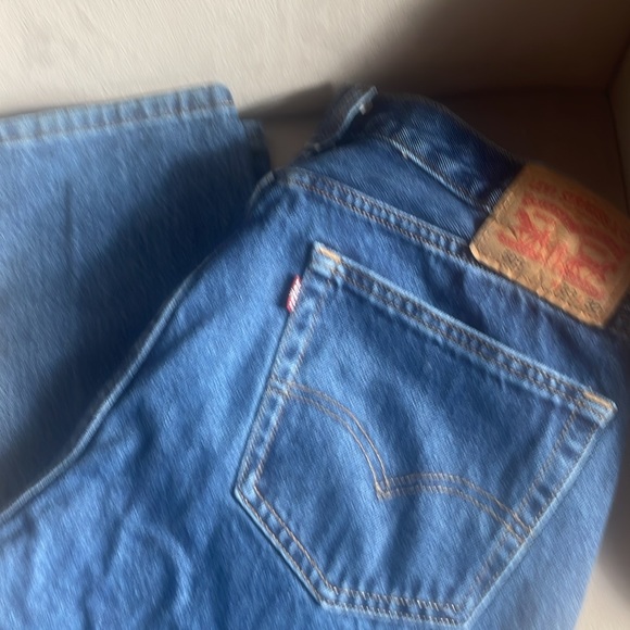 Levi’s 505 Jeans. - Picture 2 of 10